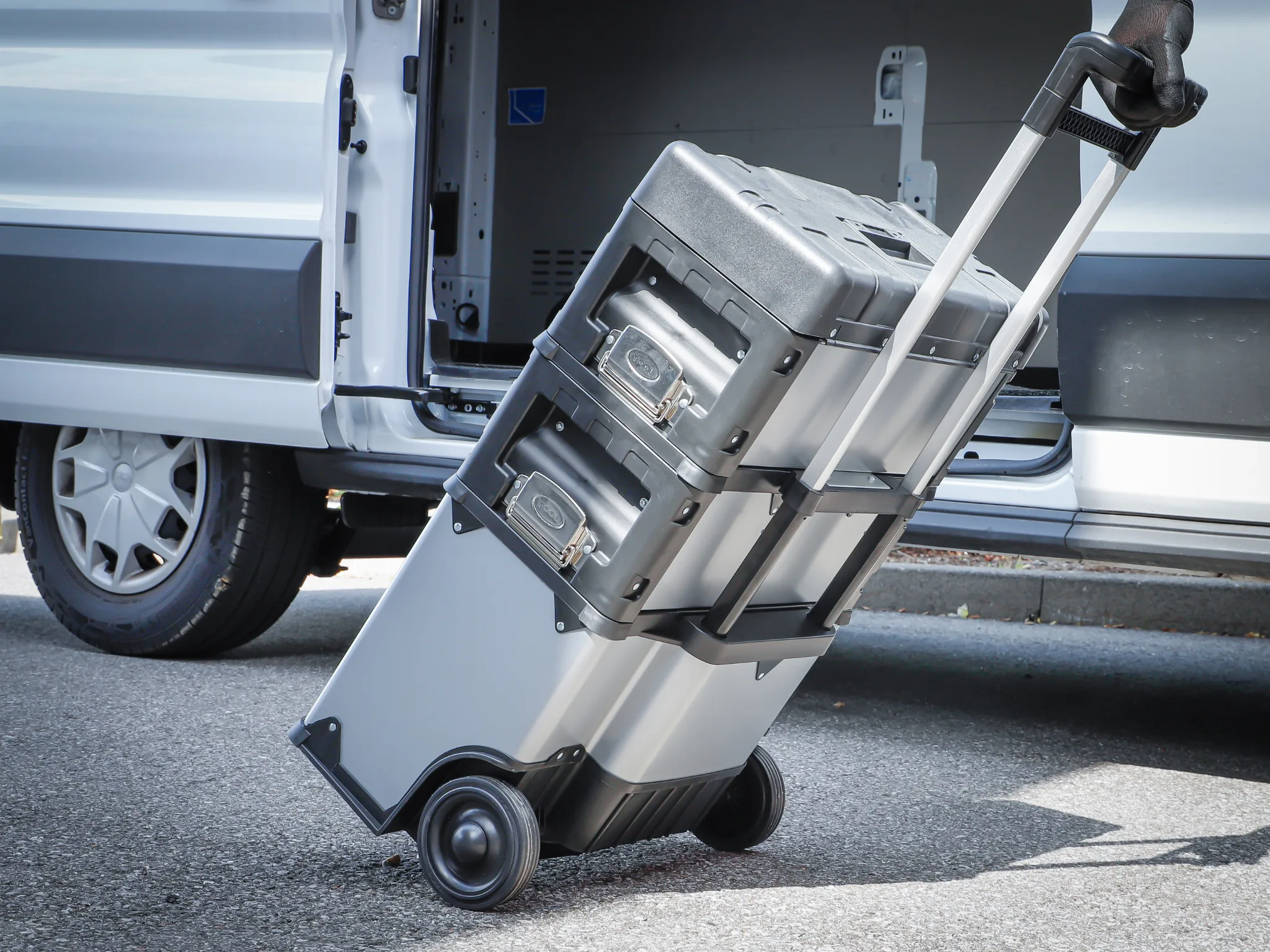 Montagewagen | fahrbar | mit 111 Werkzeugen 3