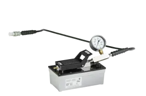 KUKKO YPP-525 Pneumatisch-hydraulische Pumpe mit Manometer, Schlauch